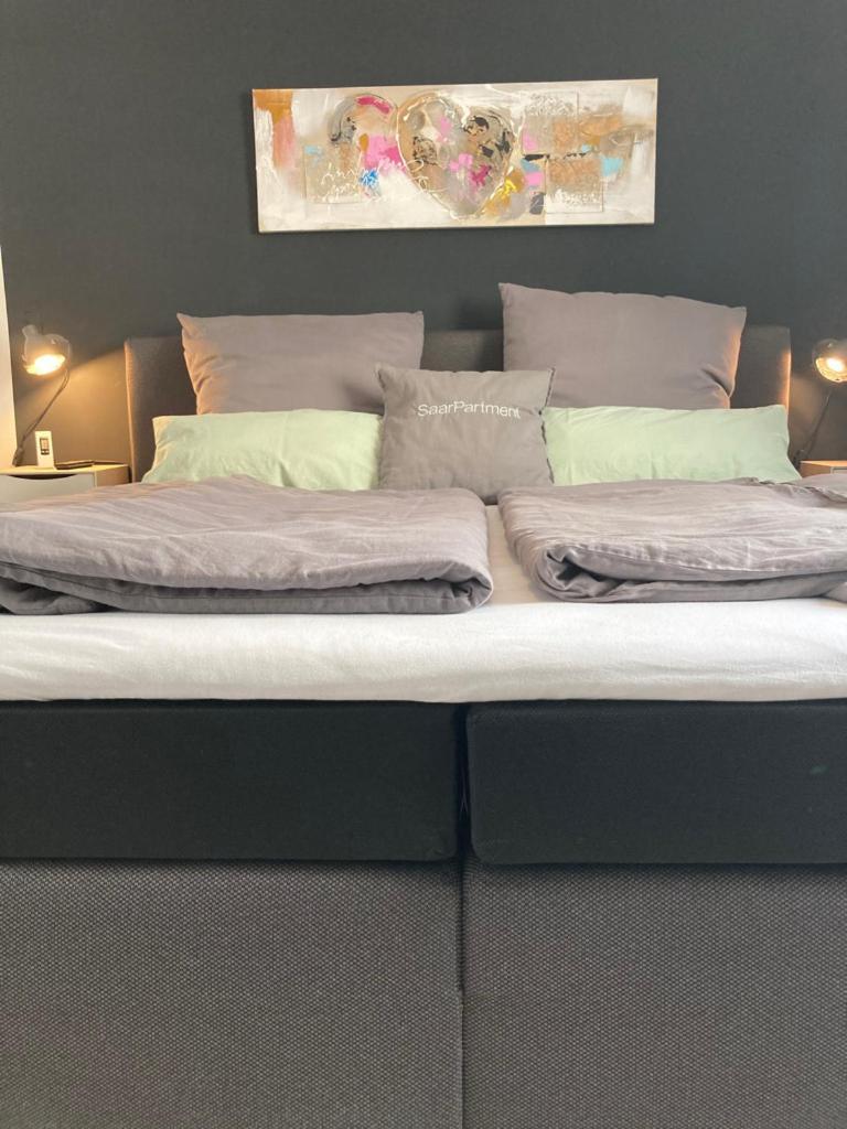 Living At Saarpartments -Adultsonly- 2 Bedrooms, Kitchen - Business & Holiday Apartments For Long- And Short Term Stay, 3 Min To Train Station, Secure E-Bike Parking! Saarbrücken Exteriör bild