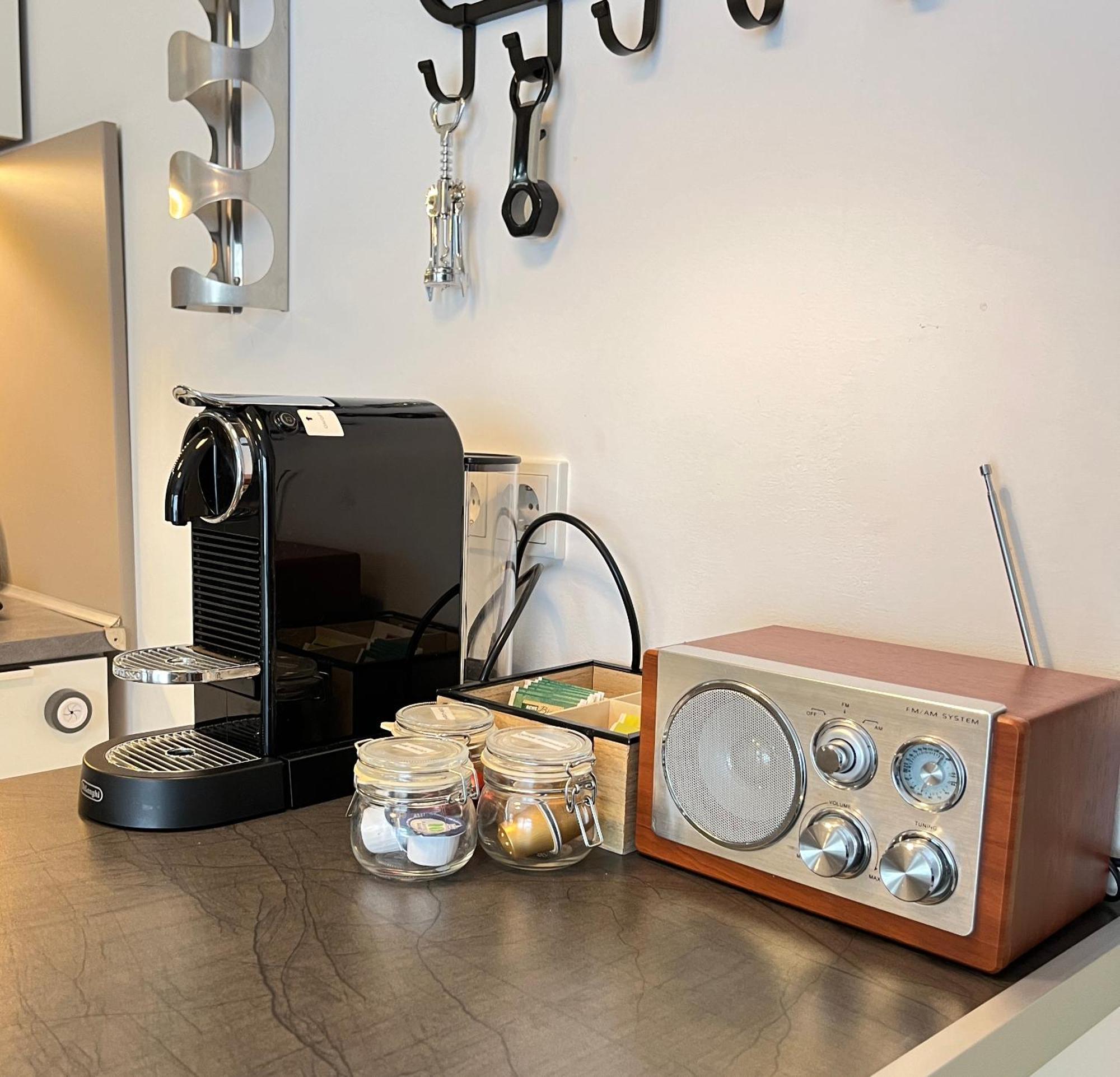 Living At Saarpartments -Adultsonly- 2 Bedrooms, Kitchen - Business & Holiday Apartments For Long- And Short Term Stay, 3 Min To Train Station, Secure E-Bike Parking! Saarbrücken Exteriör bild